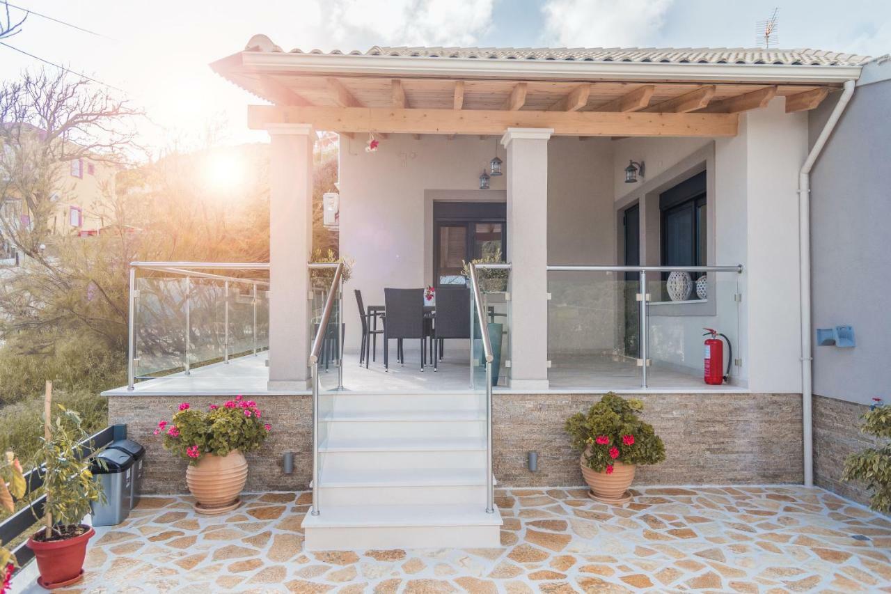 Villa Aelia Gardeno Vitalades